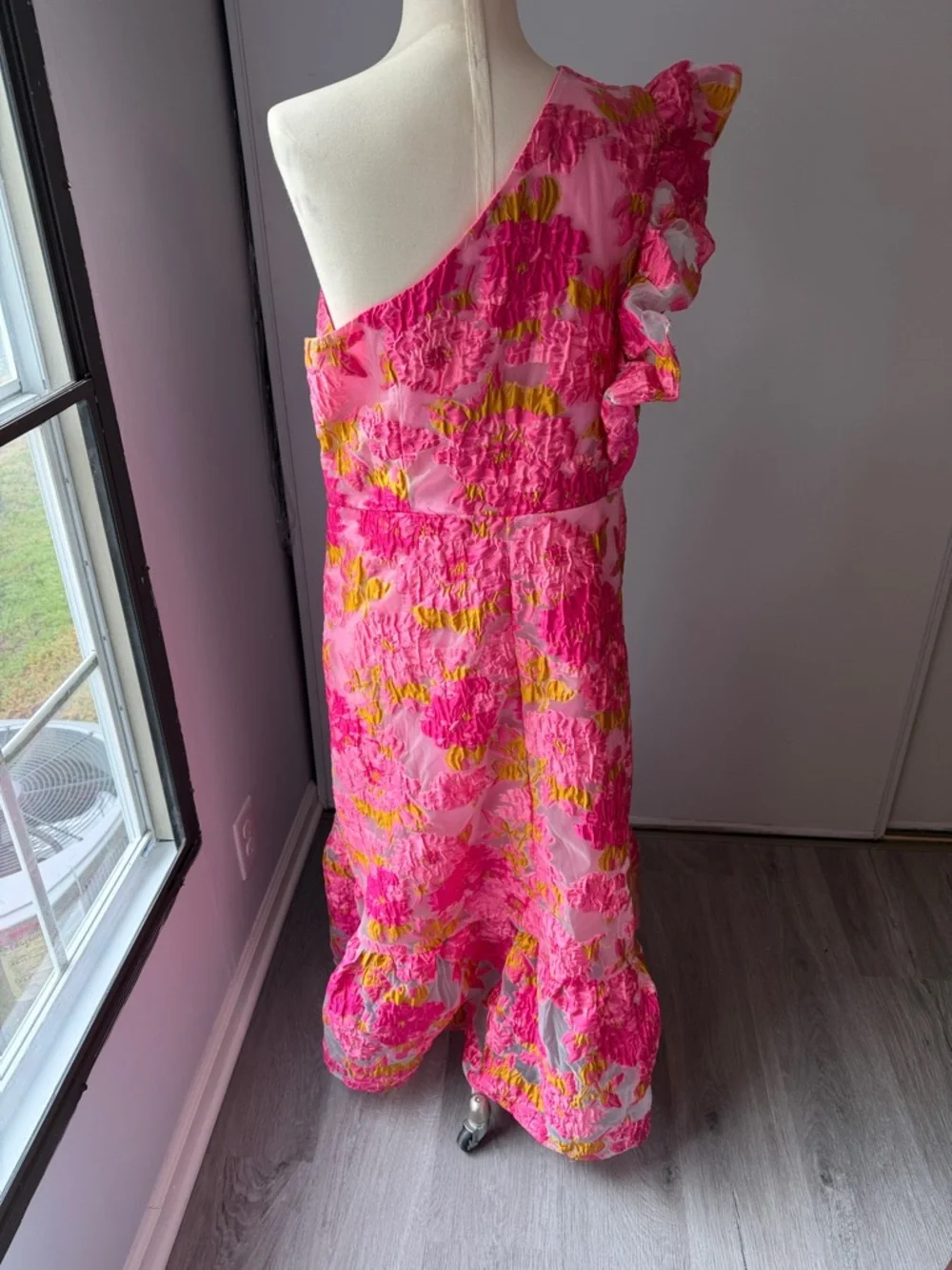 One-Shoulder gingham and heels boutique formal Pink Floral Maxi Dress - Picture 3 of 7